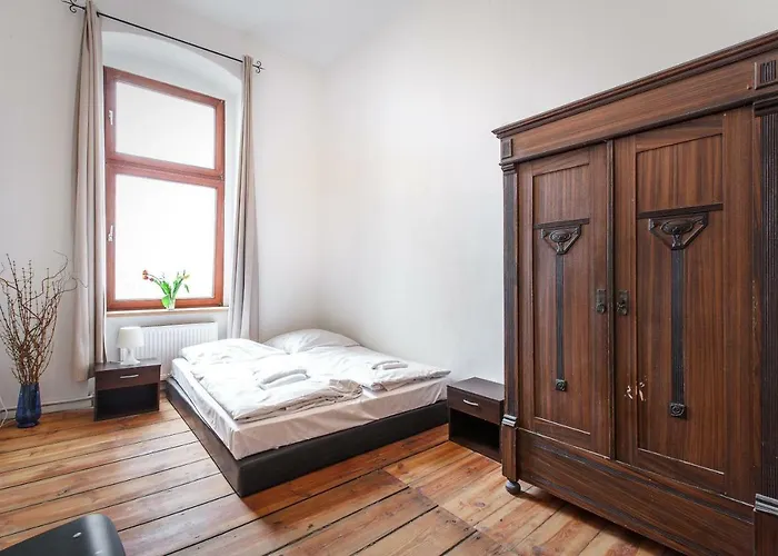 3 Bedroom * ברלין